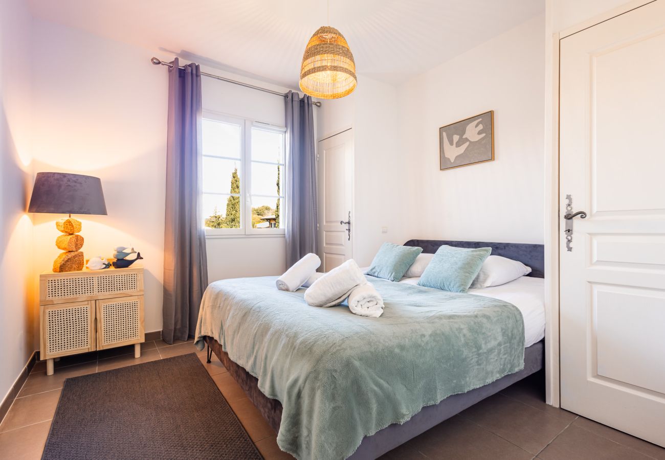 Apartment in La Croix-Valmer - Appartement Le Cocon - La Croix Valmer