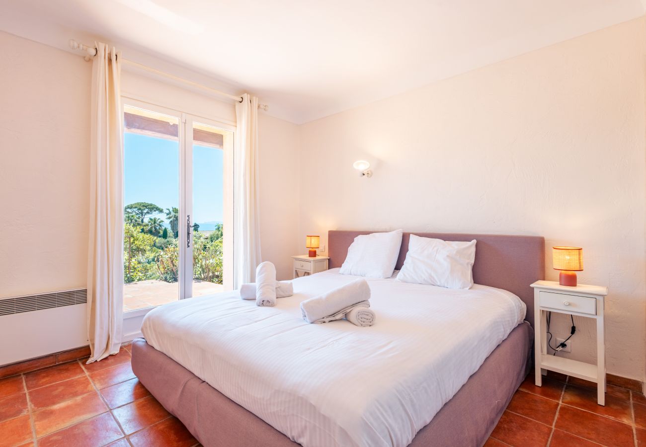 Villa in La Croix-Valmer - Villa Les Pins de Sylvabelle - La Croix Valmer
