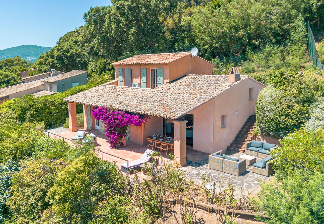 Villa in La Croix-Valmer - Villa Les Pins de Sylvabelle - La Croix Valmer
