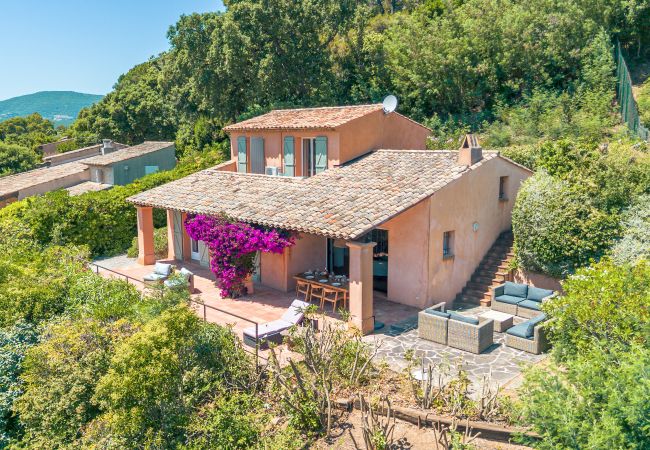 Villa à La Croix-Valmer - Villa Les Pins de Sylvabelle - La Croix Valmer