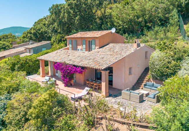 Villa à La Croix-Valmer - Villa Les Pins de Sylvabelle - La Croix Valmer